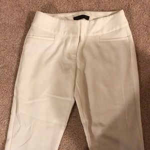 The limited Drew Fit white pant